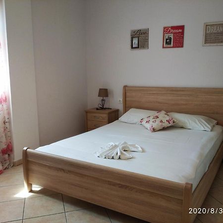 "Villa Kanavos" Apts Matala  Bagian luar foto