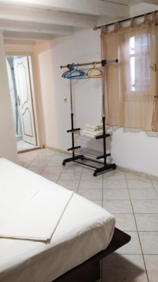 "Villa Kanavos" Apts Matala  Bagian luar foto
