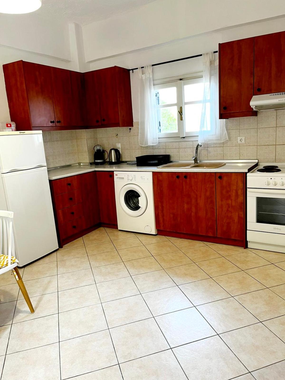 "Villa Kanavos" Apts Matala  Bagian luar foto