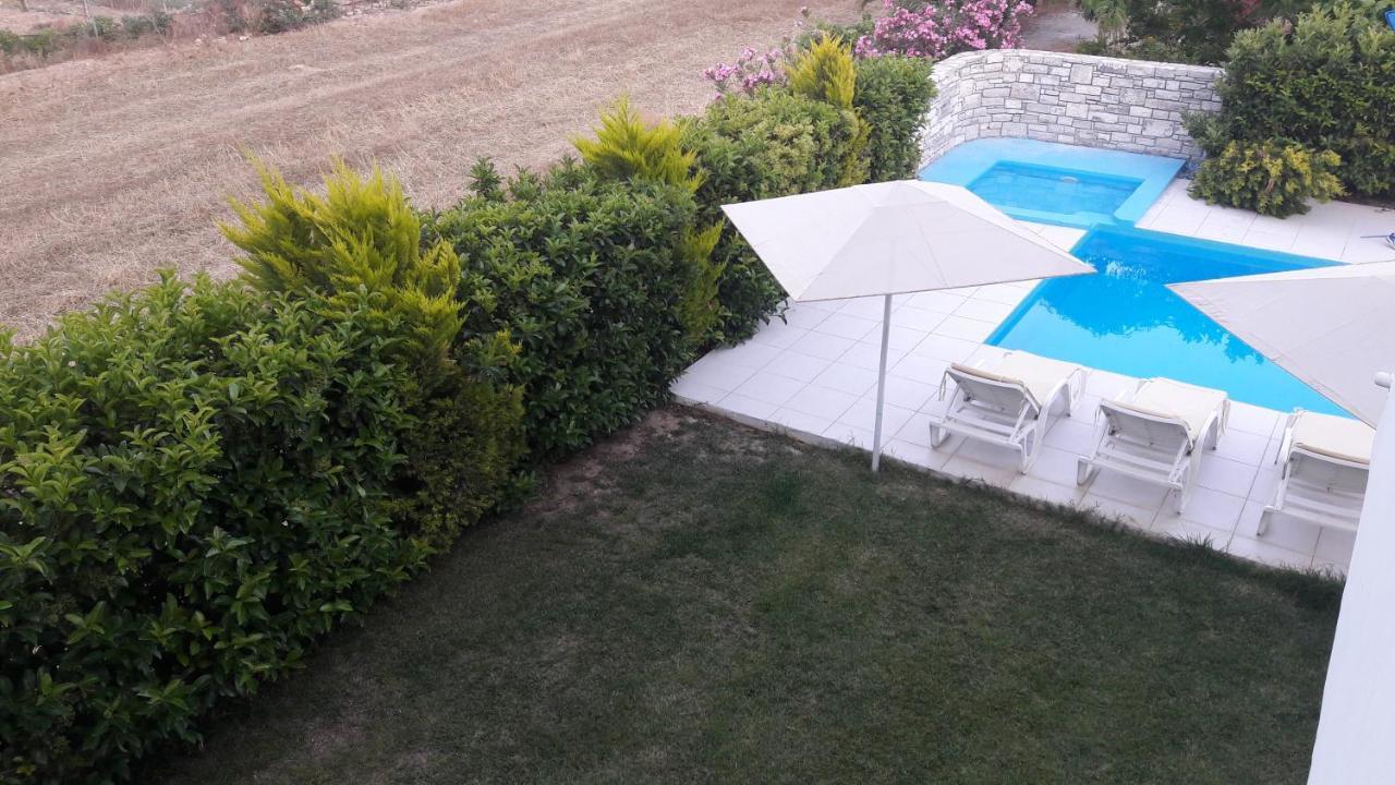 "Villa Kanavos" Apts Matala  Bagian luar foto