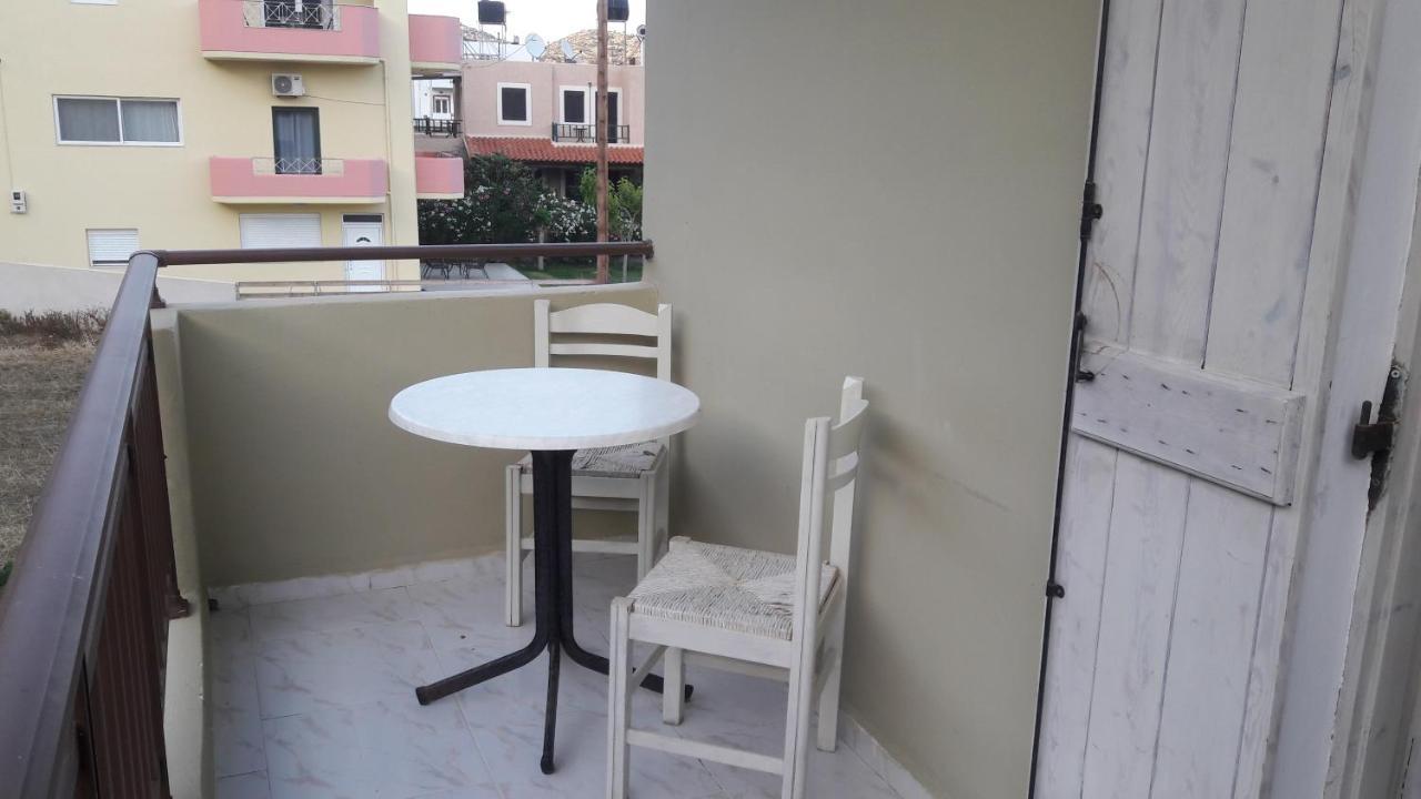"Villa Kanavos" Apts Matala  Bagian luar foto
